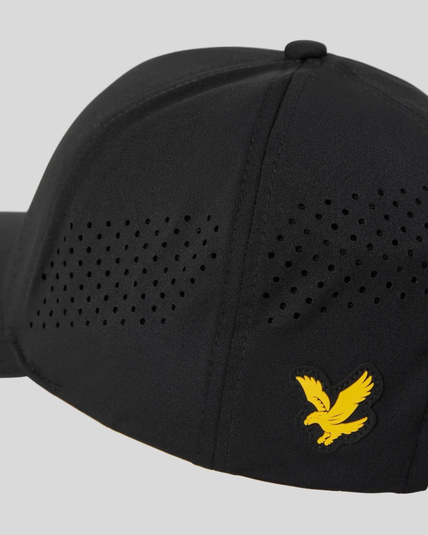 The Course Cap Black | Lyle & Scott